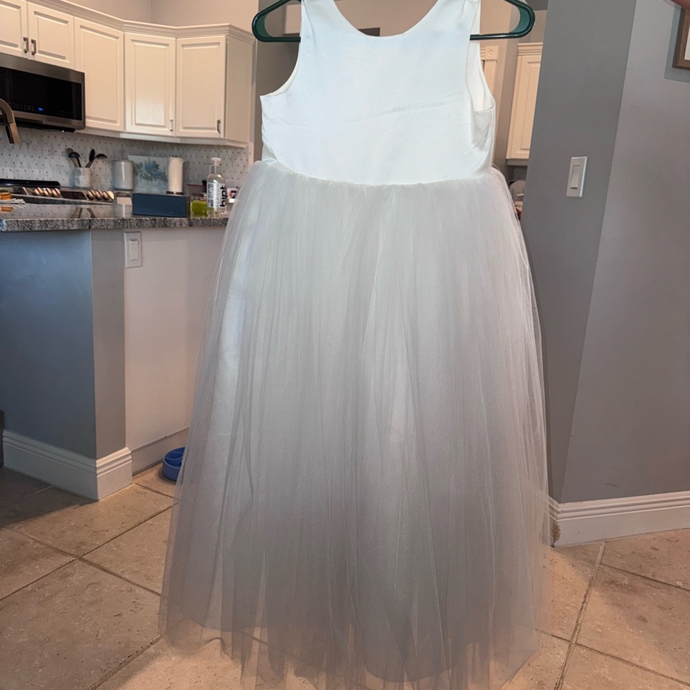 Elegant White Tulle Dress